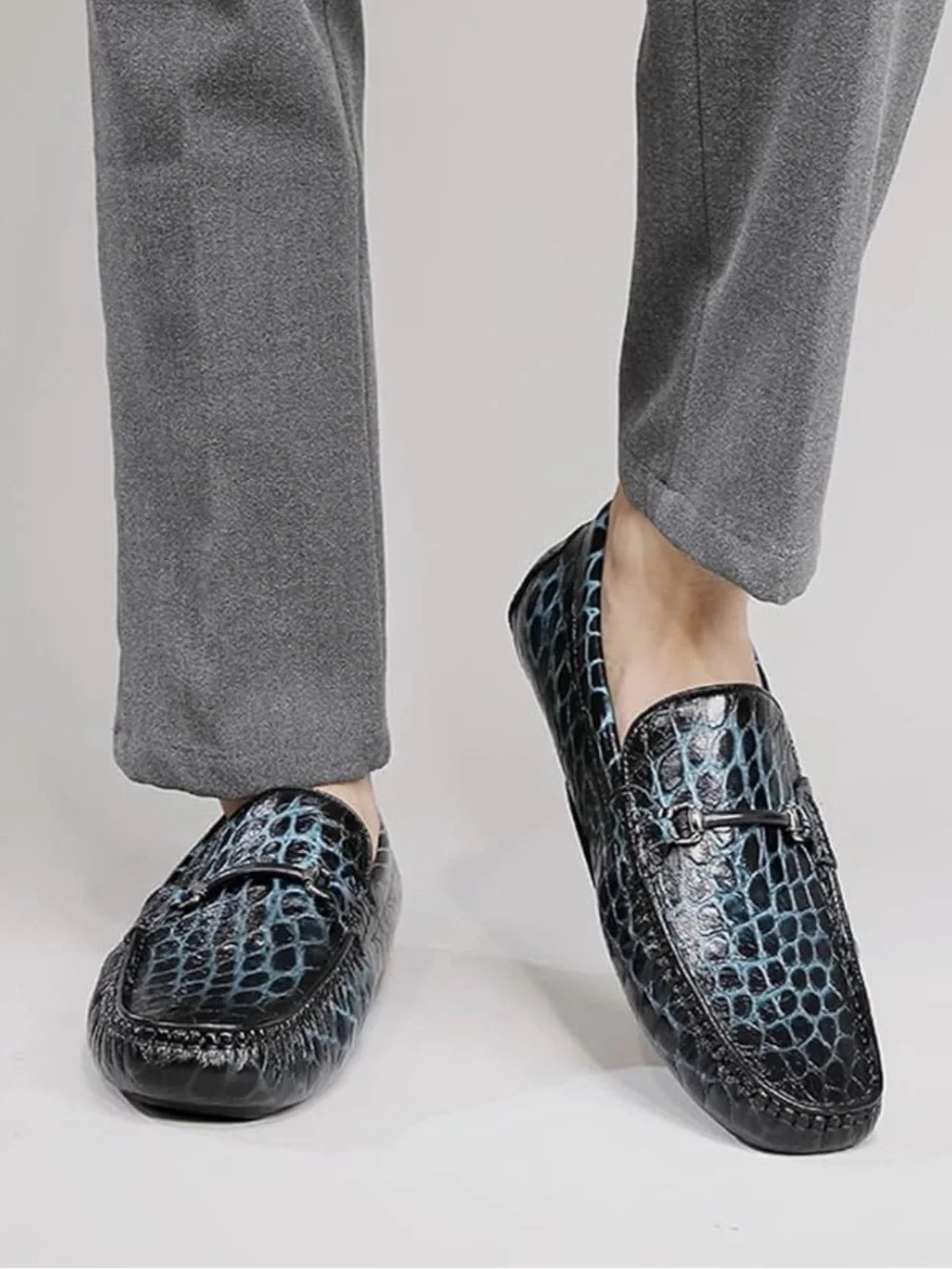 Men's Black Croc-Embossed Leather Loafers